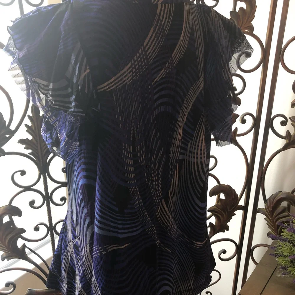 Worthington Ruffle blouse with liner - Picture 4 of 6